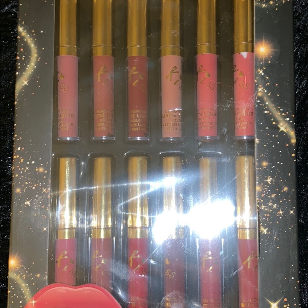 Soft matte liquid lipsticks(NEVER OPENED)